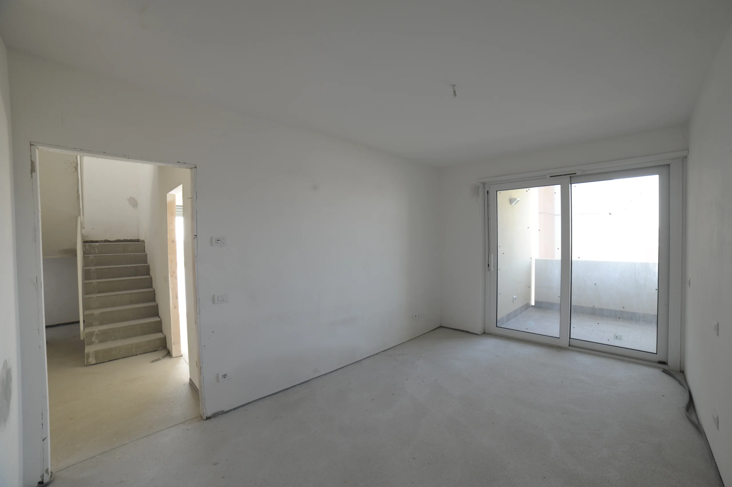 Open House dans la Côte d'Azur Home Staging in cantiere liguria prima
